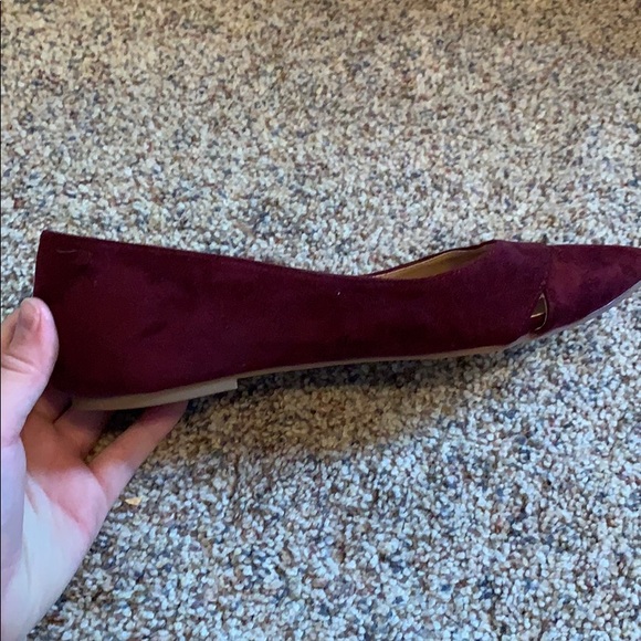 Red suede pointy flats - Picture 2 of 2